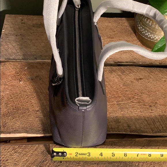 Coach purse - Picture 7 of 10